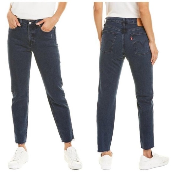 *NEW* Levi’s Premium Wedgie Jeans - Picture 1 of 16